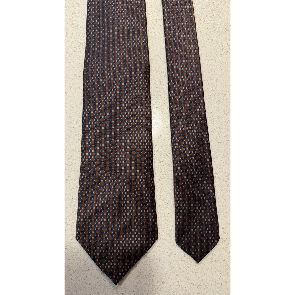 Brioni Mens Silk Tie Brown Navy Blue Geometric Pattern Handmade in Italy 3.25"